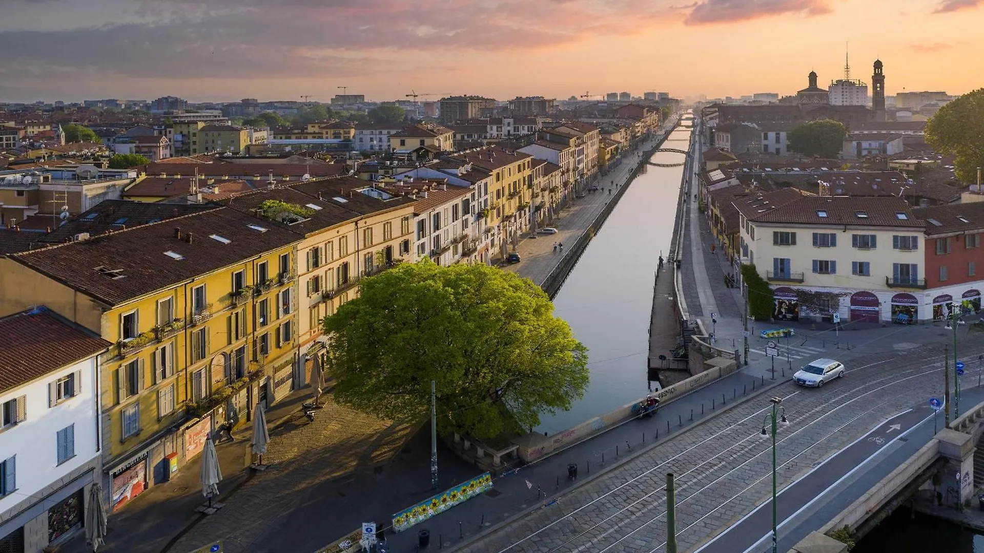 Duomo Deluxe - Bilocale Moderno - Metro - Wi-F Apartment Milan
