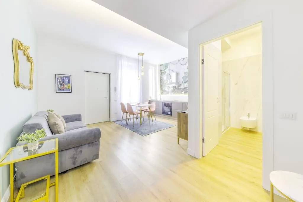 Duomo Deluxe - Bilocale Moderno - Metro - Wi-F Apartment Milan 0*,  Italy