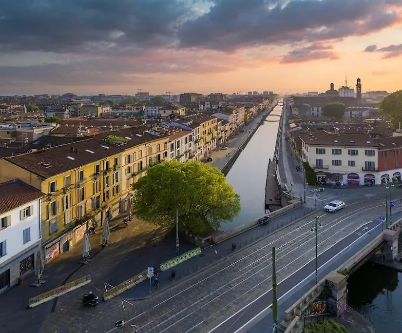 Duomo Deluxe - Bilocale Moderno - Metro - Wi-F Apartment Milan Italy