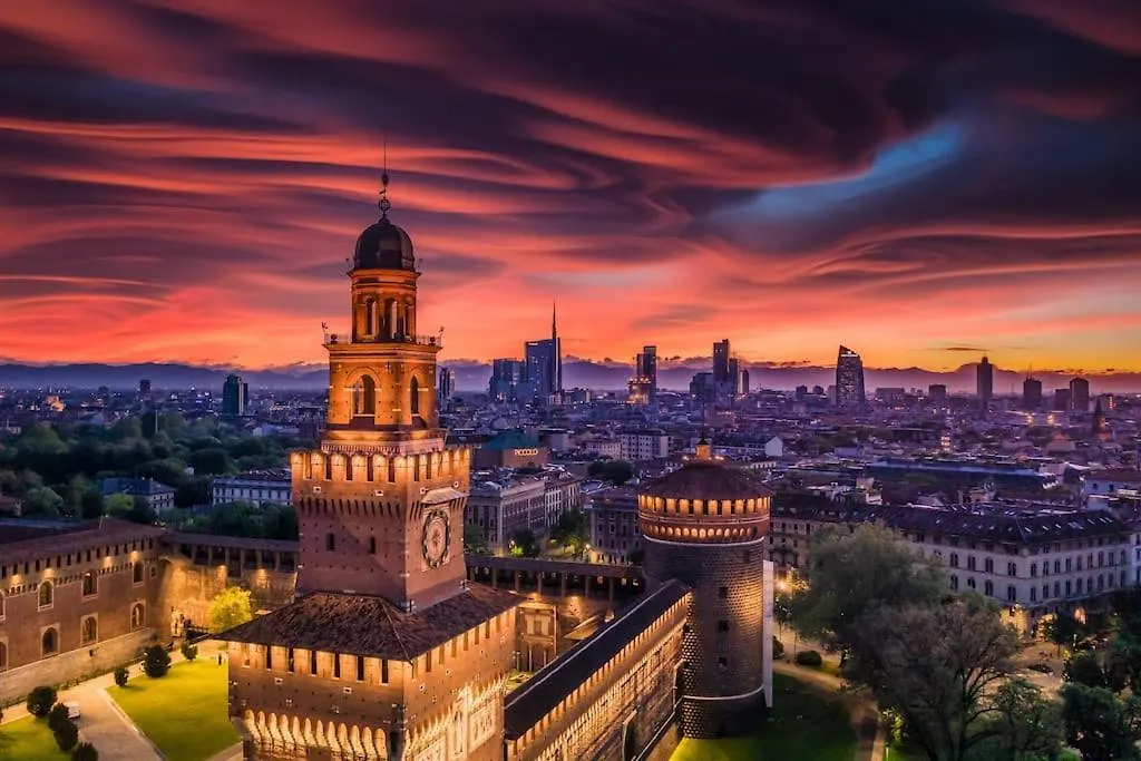 Duomo Deluxe - Bilocale Moderno - Metro - Wi-F Apartment Milan